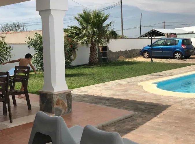 La Primera Piedra *